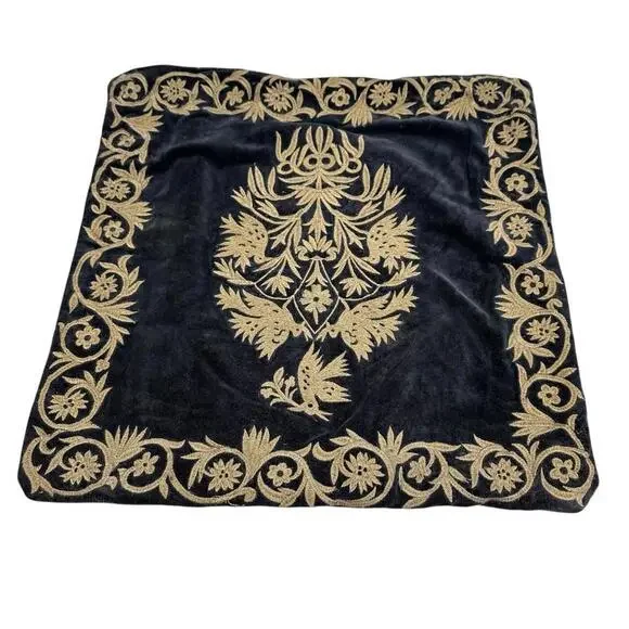 Pottery Barn Pillow Cases Blue Brown 19”x19” - Picture 3 of 6